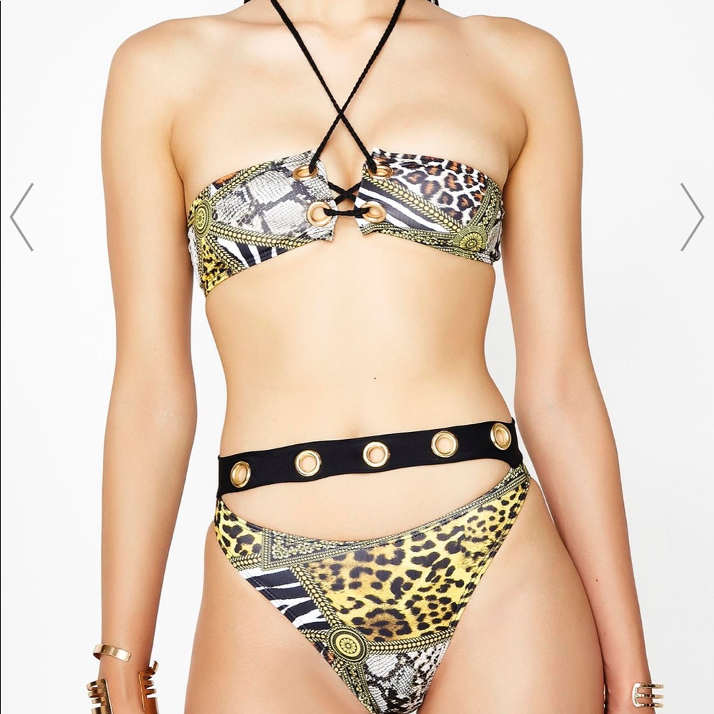 Strappy lace up bikini